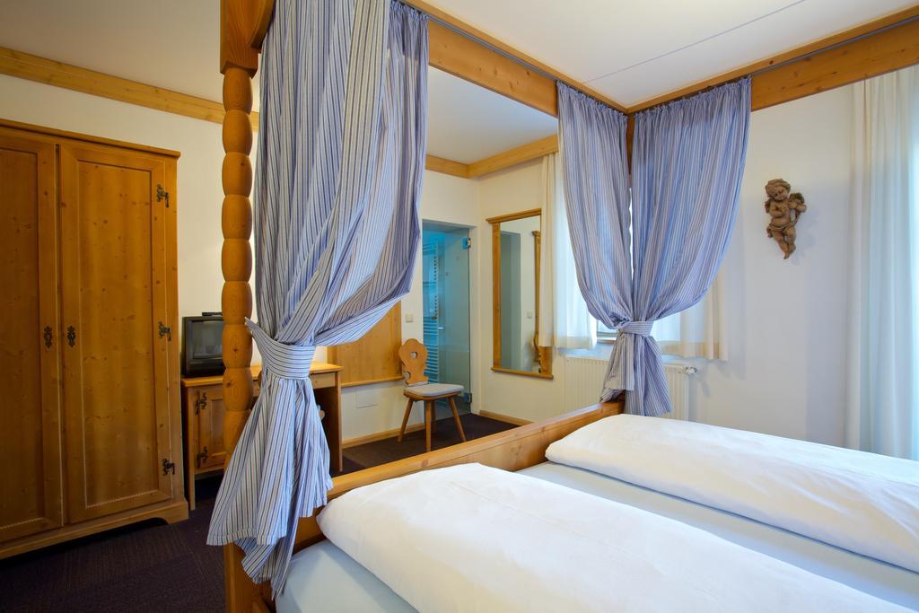 Hotel B&B Pardeller Nova Levante Oda fotoğraf